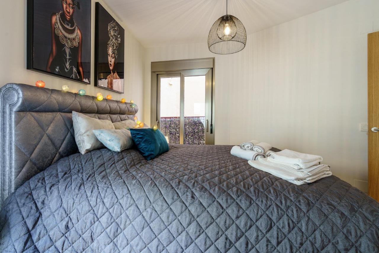 Malagasuite Cozy Center Apartment & Parking מראה חיצוני תמונה