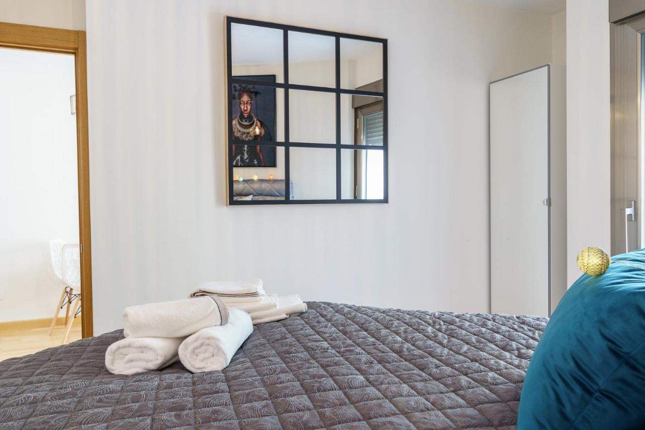 Malagasuite Cozy Center Apartment & Parking מראה חיצוני תמונה