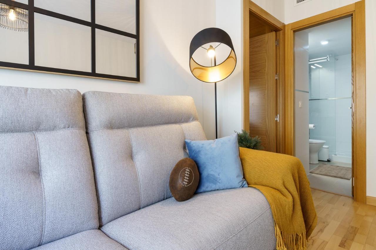 Malagasuite Cozy Center Apartment & Parking מראה חיצוני תמונה